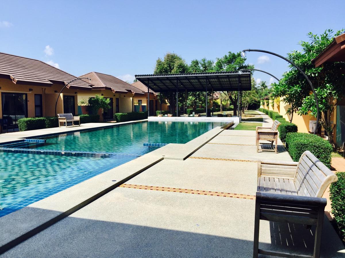 Green Adamas Resort Чумфон Екстериор снимка