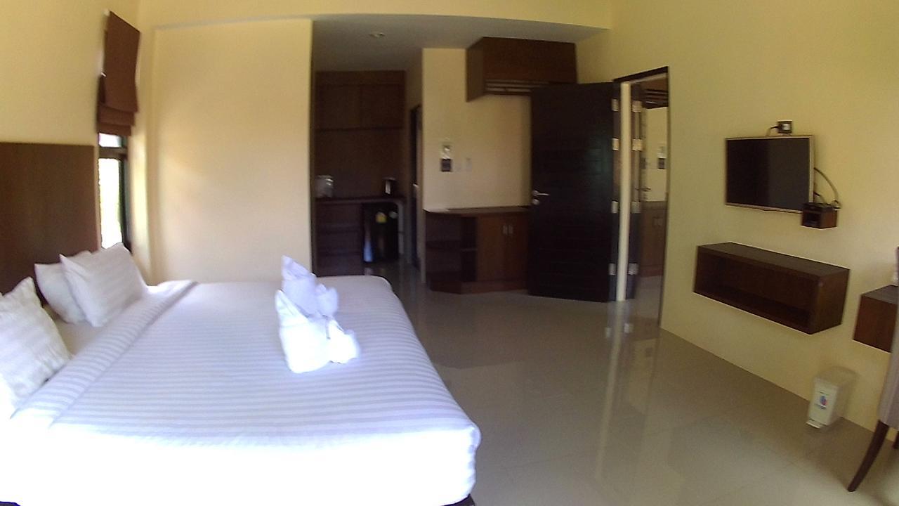 Green Adamas Resort Чумфон Екстериор снимка