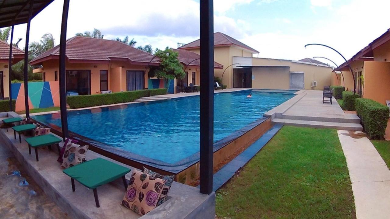 Green Adamas Resort Чумфон Екстериор снимка